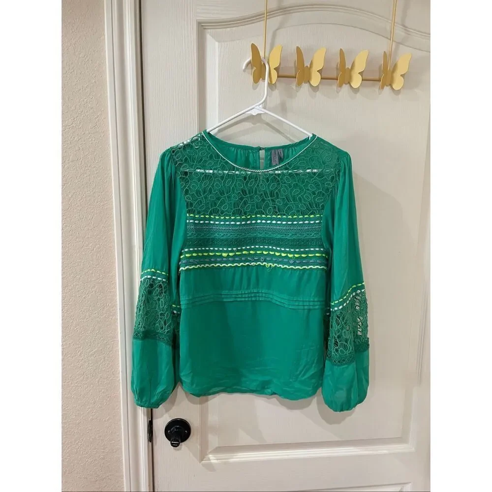 Anthropologie Bl^nk London green lace and embroidered blouse size XS